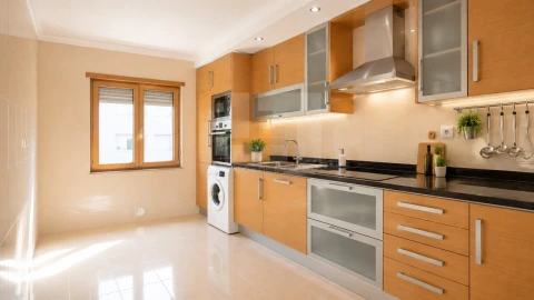 Apartamento T2 para Venda em Venteira