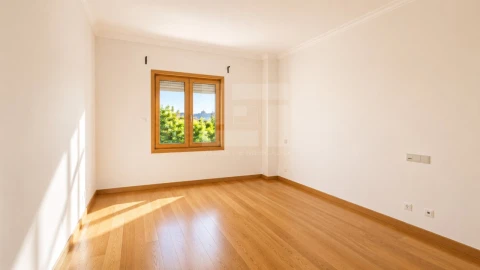 Apartamento T2 para Venda em Venteira