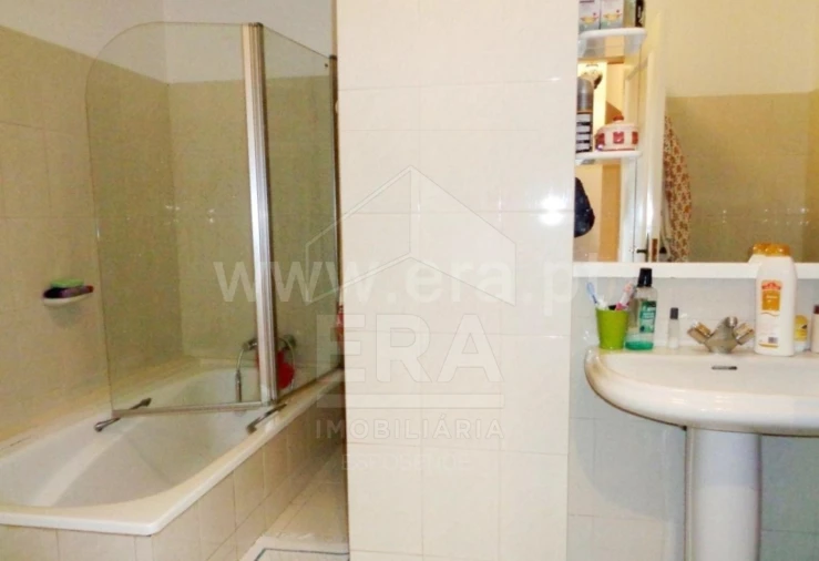 Moradia T3 para Venda em Areosa Foto 10