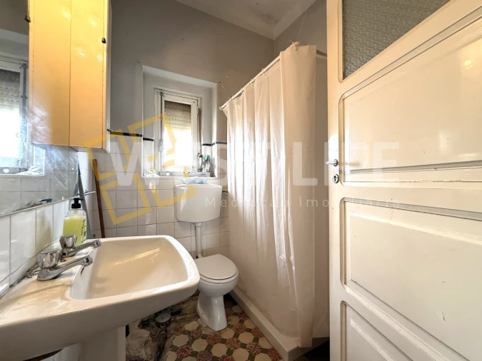 Moradia T4 para Venda em Encarnação Foto 19