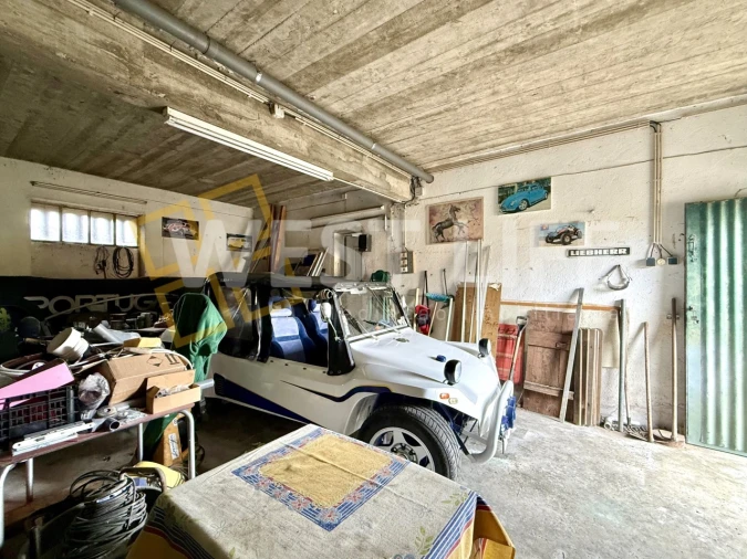 Moradia T4 para Venda em Encarnação Foto 25