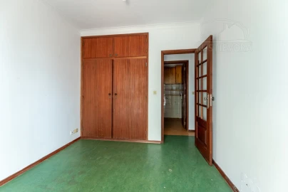 Moradia T4 para Venda em Malagueira e Horta das Figueiras