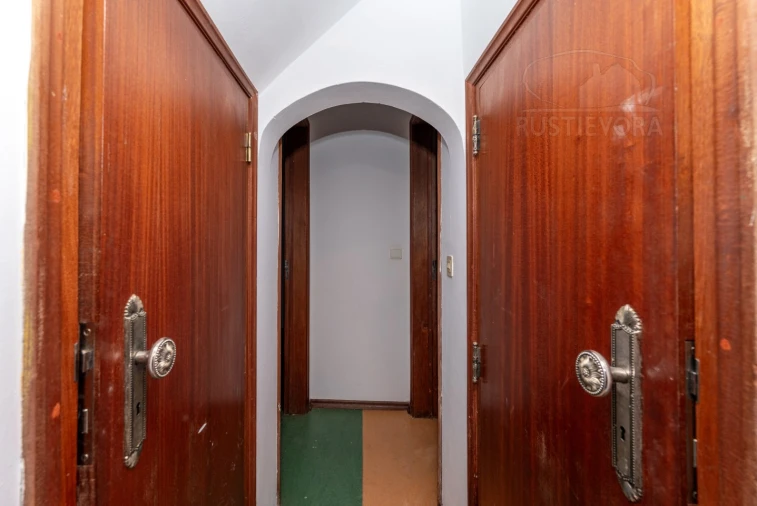 Moradia T4 para Venda em Malagueira e Horta das Figueiras Foto 13