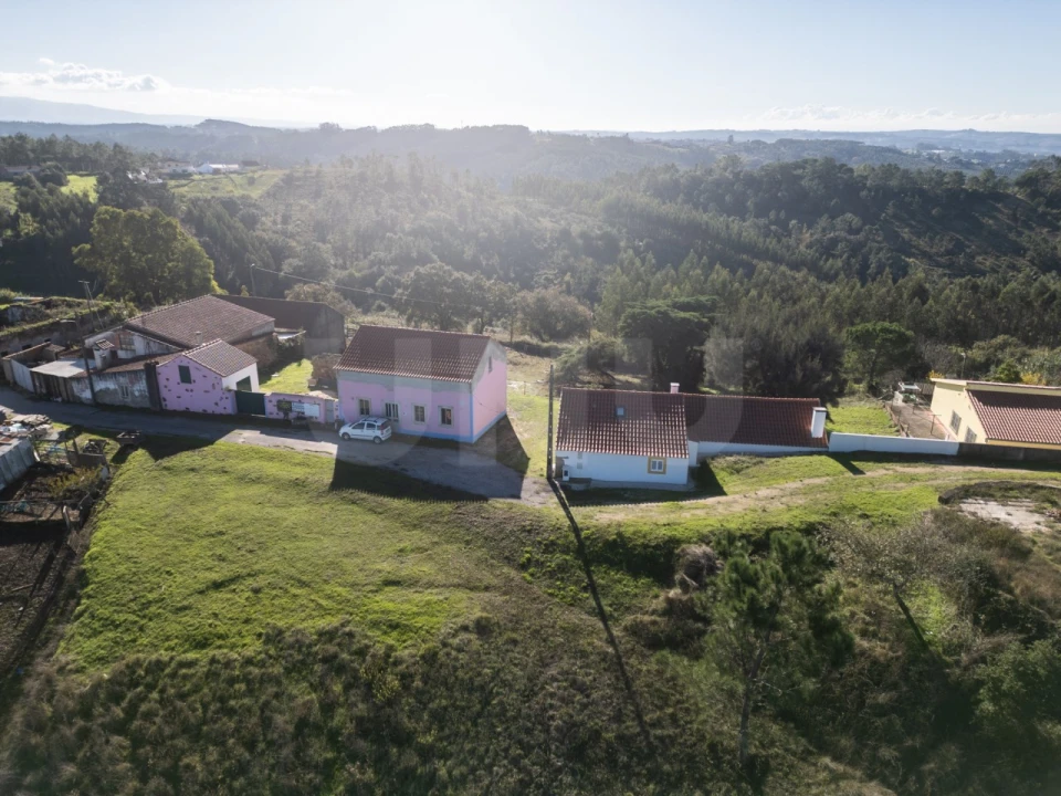 Moradia T3 para Venda em Alvorninha Foto 59