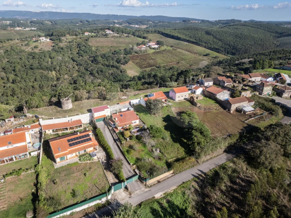 Moradia T3 para Venda em Alvorninha Foto 62