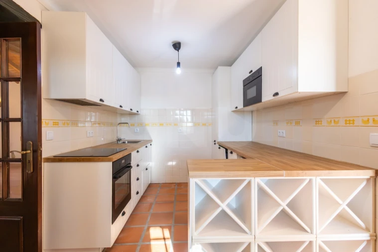 Moradia T3 para Venda em Alvorninha Foto 9