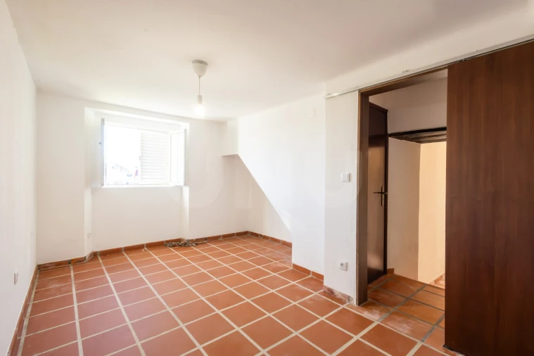 Moradia T3 para Venda em Alvorninha Foto 28