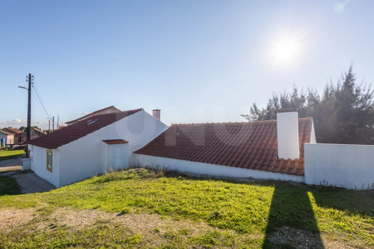 Moradia T3 para Venda em Alvorninha Foto 51