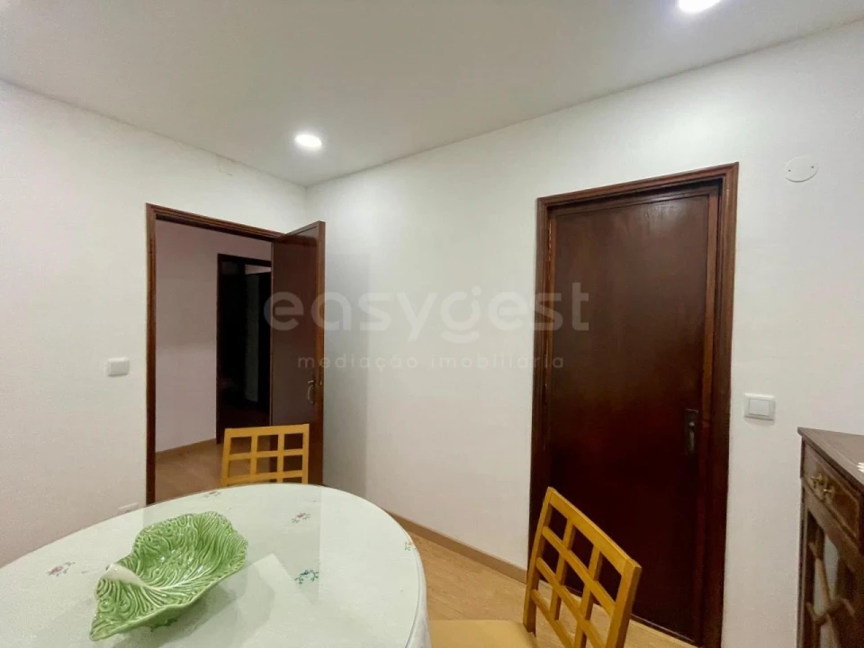 Apartamento T3 para Venda em Guarda Foto 10