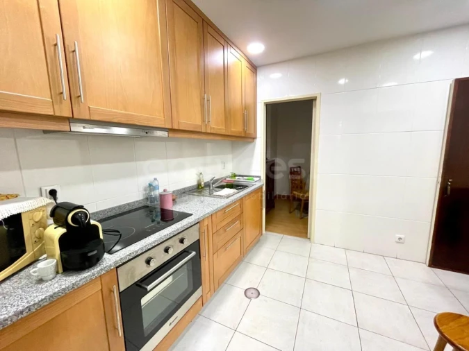 Apartamento T3 para Venda em Guarda Foto 1