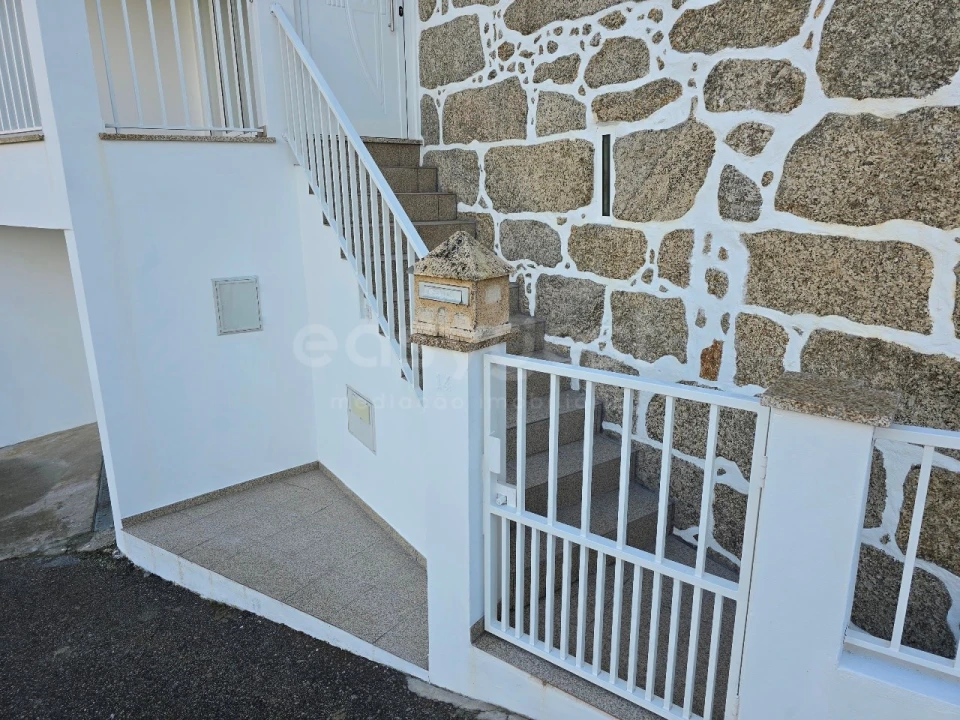 Moradia T2 para Venda em Santa Comba Dão e Couto do Mosteiro Foto 38