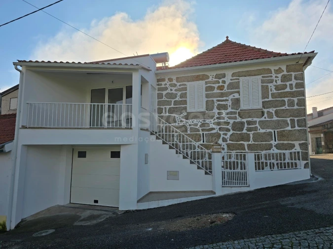 Moradia T2 para Venda em Santa Comba Dão e Couto do Mosteiro Foto 2