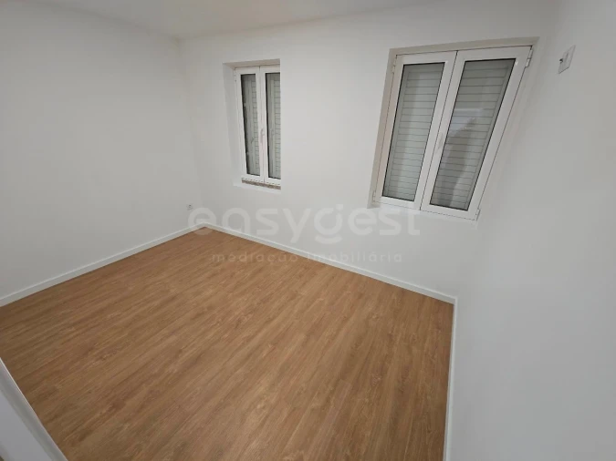 Moradia T2 para Venda em Santa Comba Dão e Couto do Mosteiro Foto 22