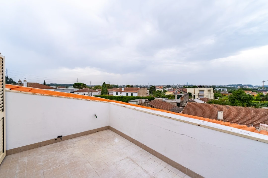 Apartamento T3 para Venda em Nogueira e Silva Escura Foto 24