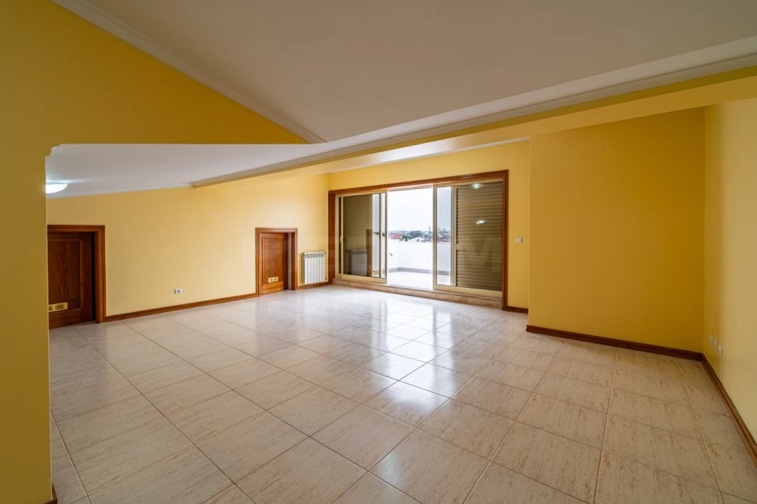 Apartamento T3 para Venda em Nogueira e Silva Escura Foto 27