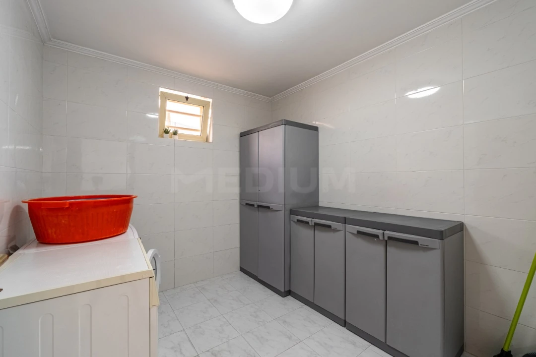 Apartamento T3 para Venda em Nogueira e Silva Escura Foto 30