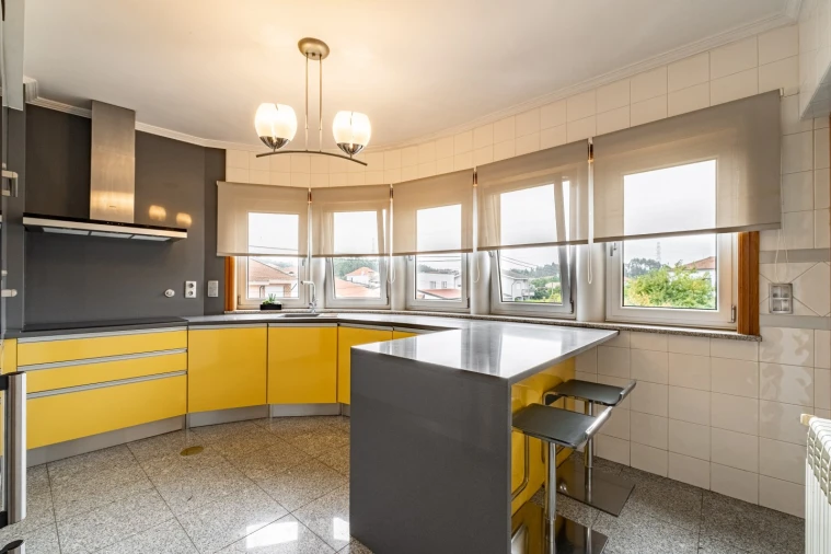 Apartamento T3 para Venda em Nogueira e Silva Escura Foto 6