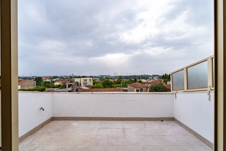 Apartamento T3 para Venda em Nogueira e Silva Escura Foto 25