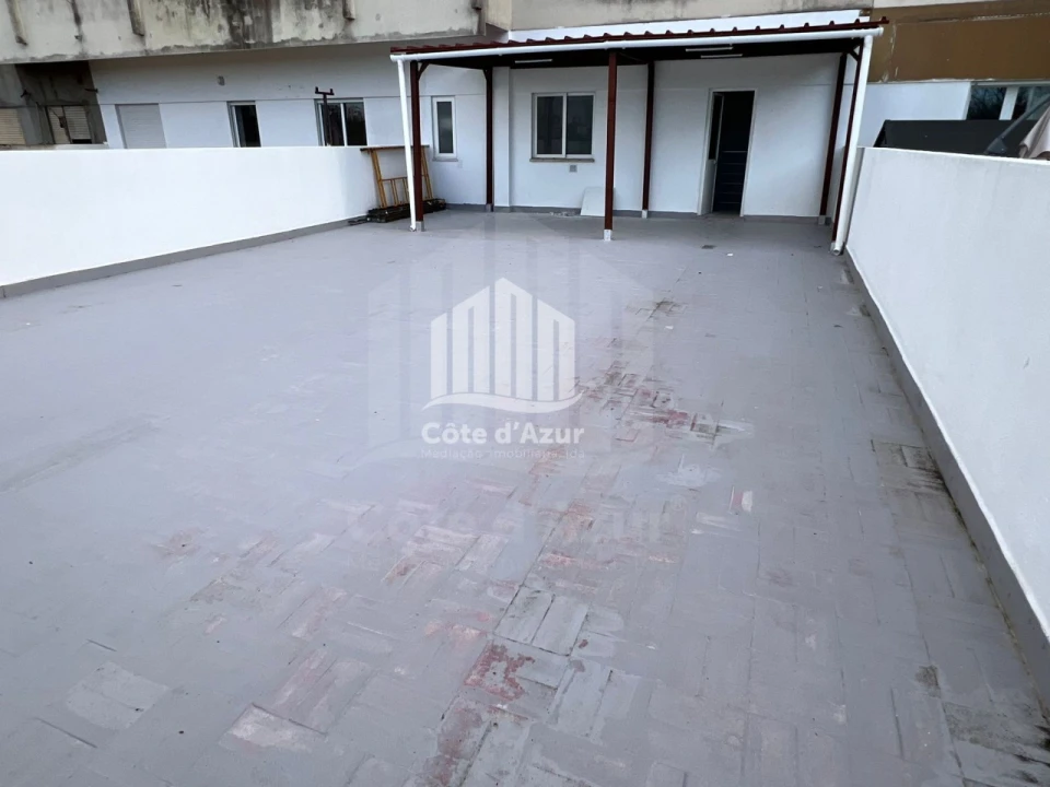 Loja para Venda em Alto do Seixalinho, Santo André e Verderena Foto 17