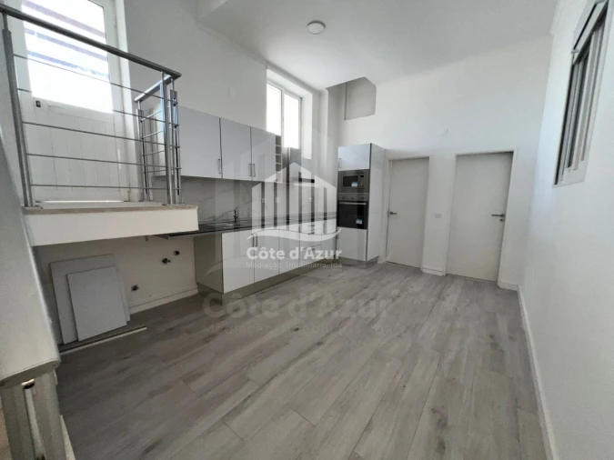 Loja para Venda em Alto do Seixalinho, Santo André e Verderena Foto 9