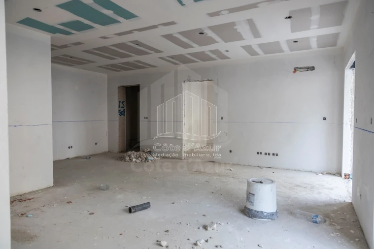 Apartamento T1 para Venda em Sesimbra (Santiago) Foto 4