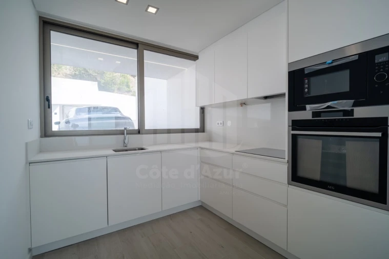 Moradia T3 para Venda em Sesimbra (Santiago) Foto 24