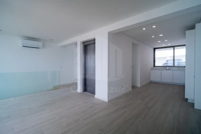 Moradia T3 para Venda em Sesimbra (Santiago)