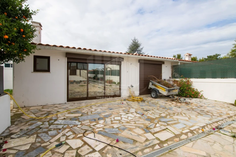 Moradia T2 para Venda em Azeitão (São Lourenço e São Simão) Foto 4