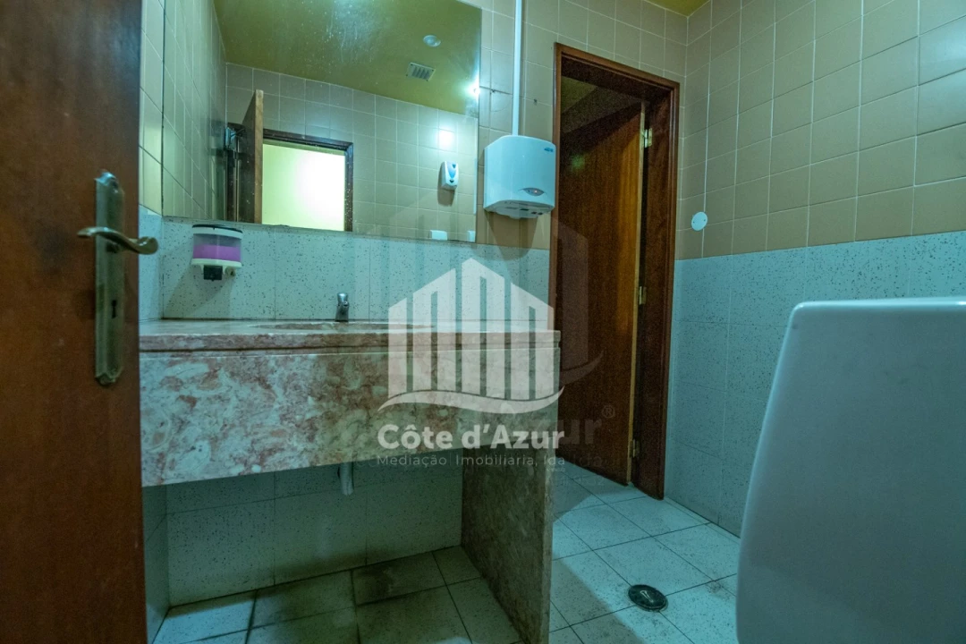 Negócio para Venda em Sesimbra (Santiago) Foto 11