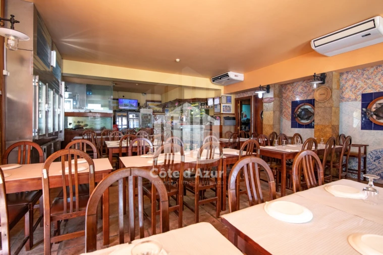 Negócio para Venda em Sesimbra (Santiago) Foto 1