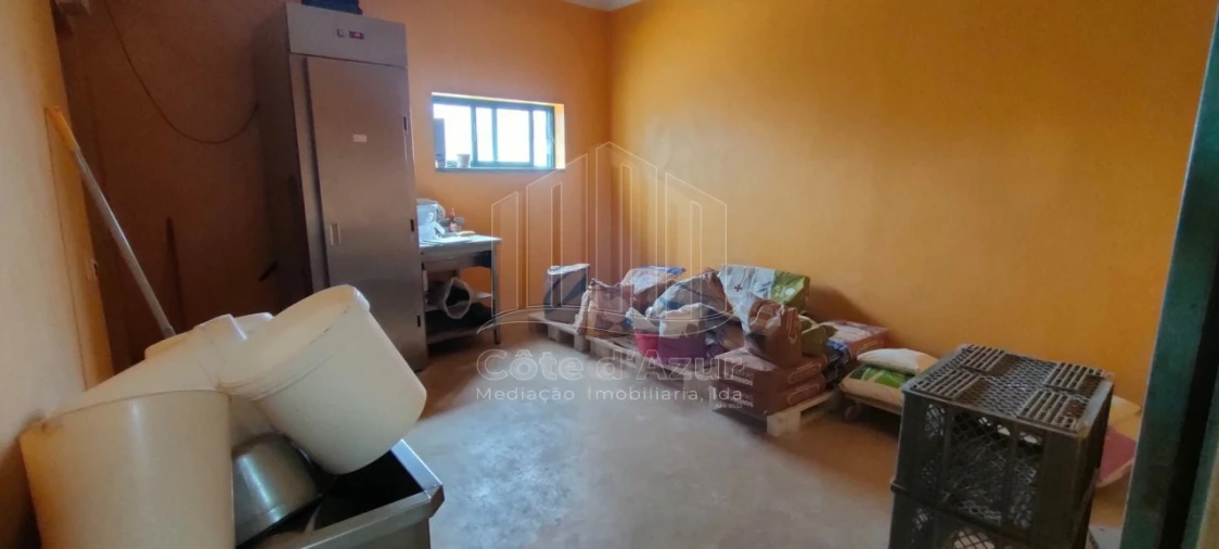 Armazém para Venda em Gambia-Pontes-Alto da Guerra Foto 15