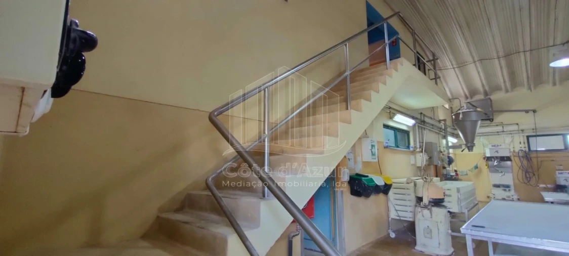 Armazém para Venda em Gambia-Pontes-Alto da Guerra Foto 5