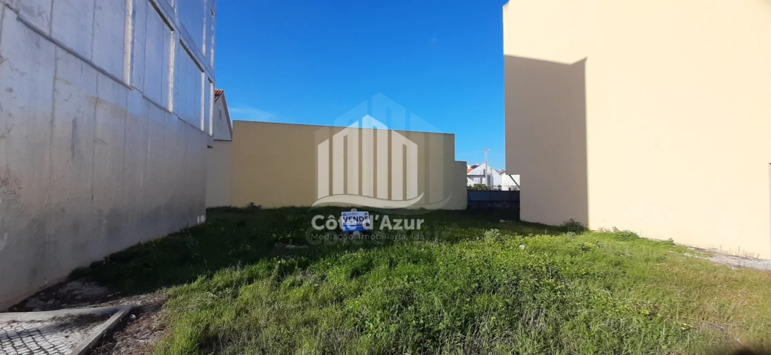 Terreno para Venda em Quinta do Conde Foto 1