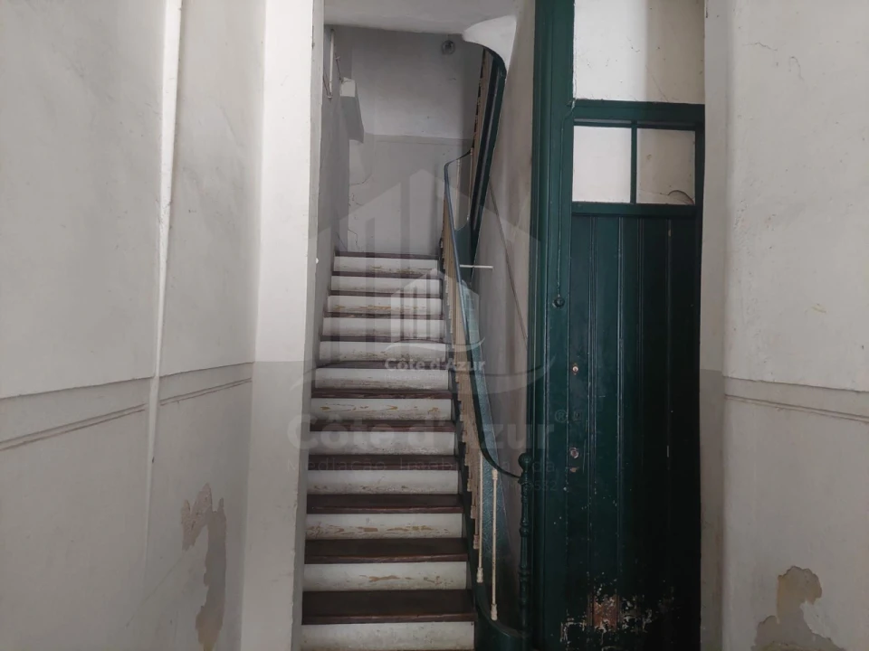 Prédio para Venda em União das Freguesias de Setúbal Foto 9