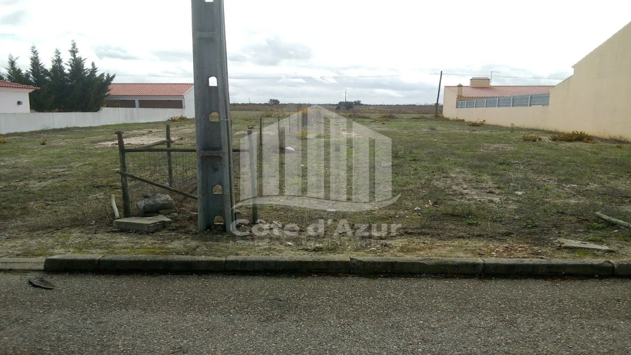 Terreno para Venda em Alpiarça Foto 1