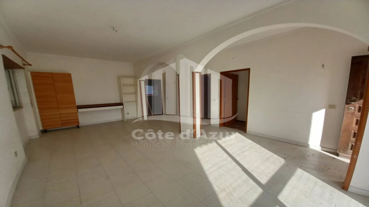 Moradia T2 para Venda em São Francisco Foto 5