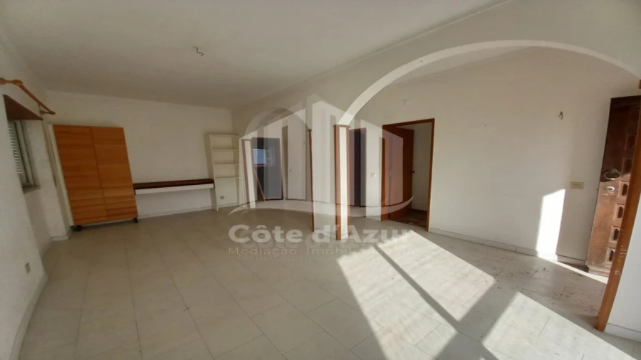 Moradia T2 para Venda em São Francisco Foto 5