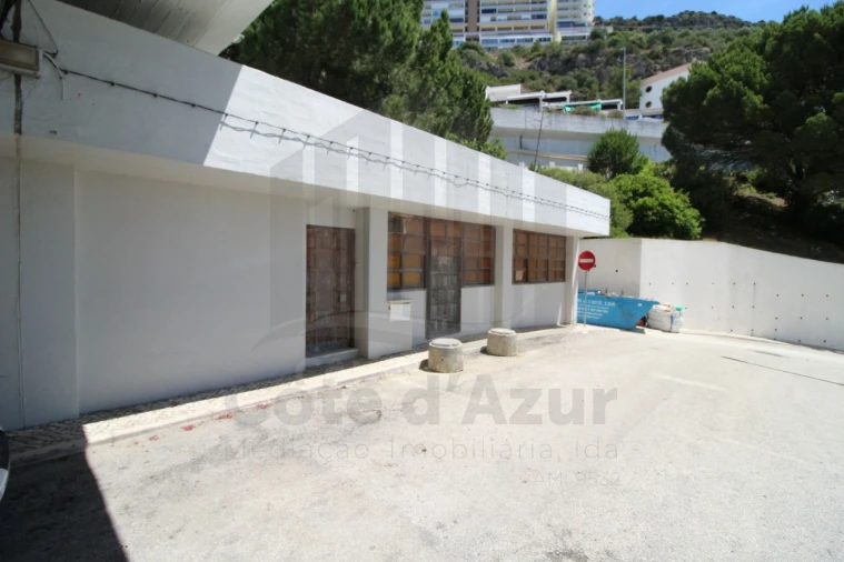 Loja para Venda em Sesimbra (Santiago) Foto 1