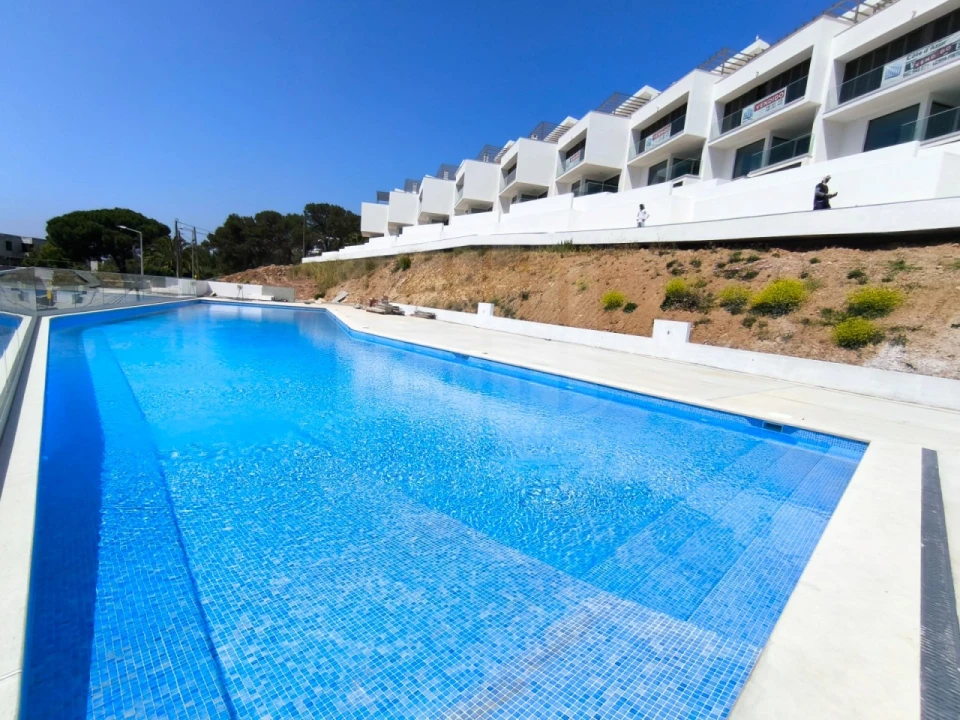 Moradia T3 para Venda em Sesimbra (Castelo) Foto 1