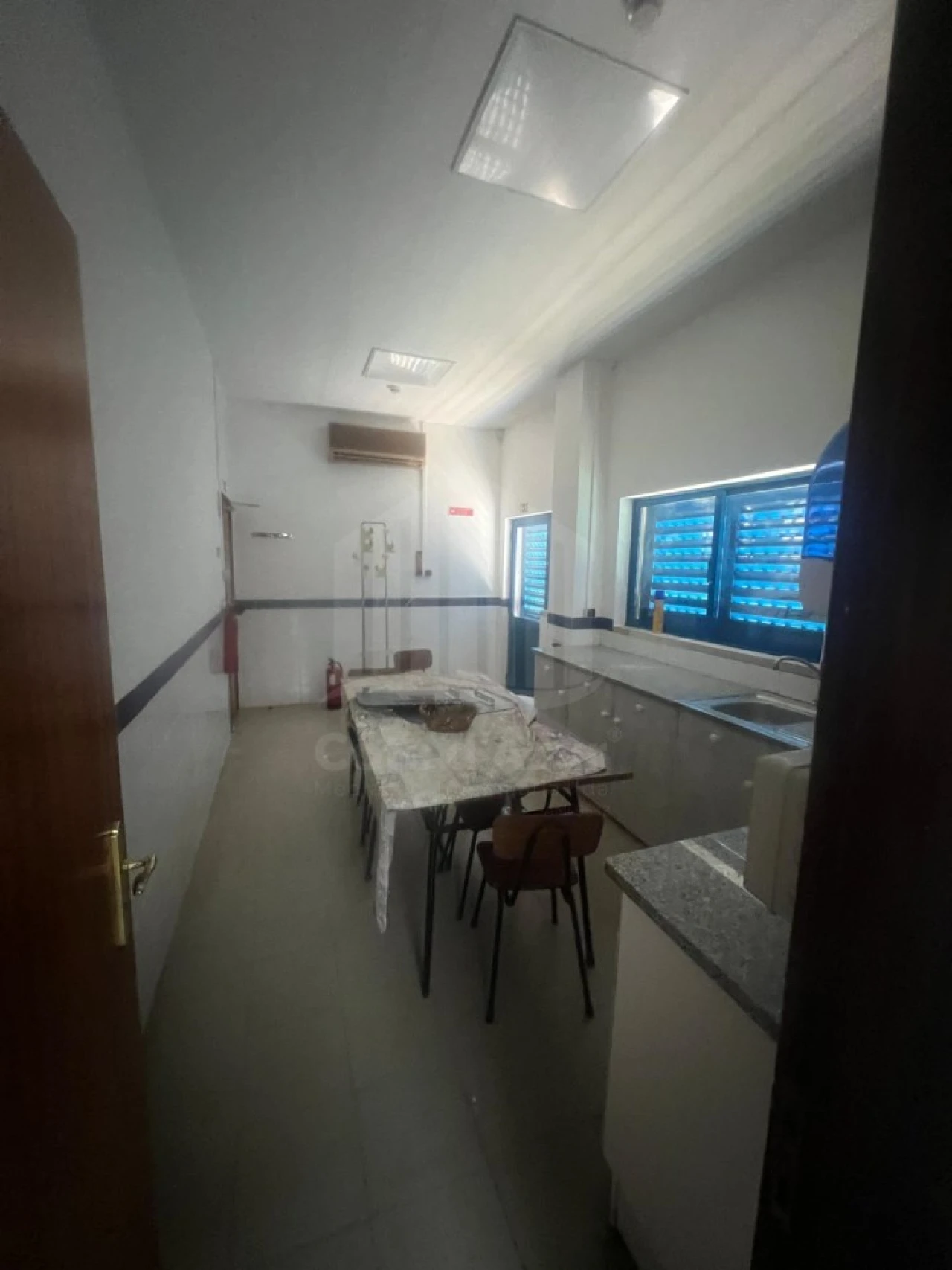 Armazém para Venda em Quinta do Anjo Foto 11