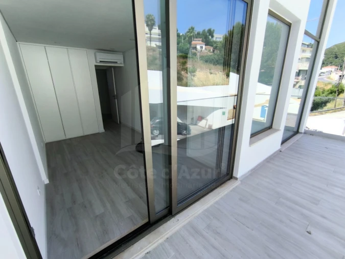 Moradia T3 para Venda em Sesimbra (Castelo) Foto 13