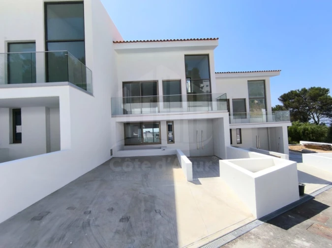 Moradia T3 para Venda em Sesimbra (Santiago) Foto 26