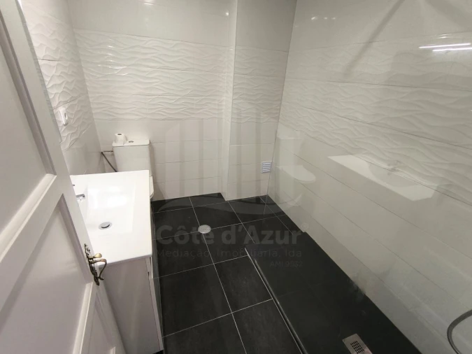 Apartamento T2 para Venda em Sesimbra (Santiago) Foto 7