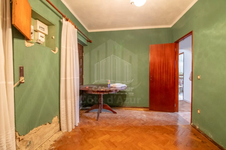 Moradia T1 para Venda em Sesimbra (Castelo) Foto 23