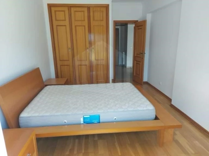 Apartamento T1 para Venda em Sesimbra (Santiago) Foto 12