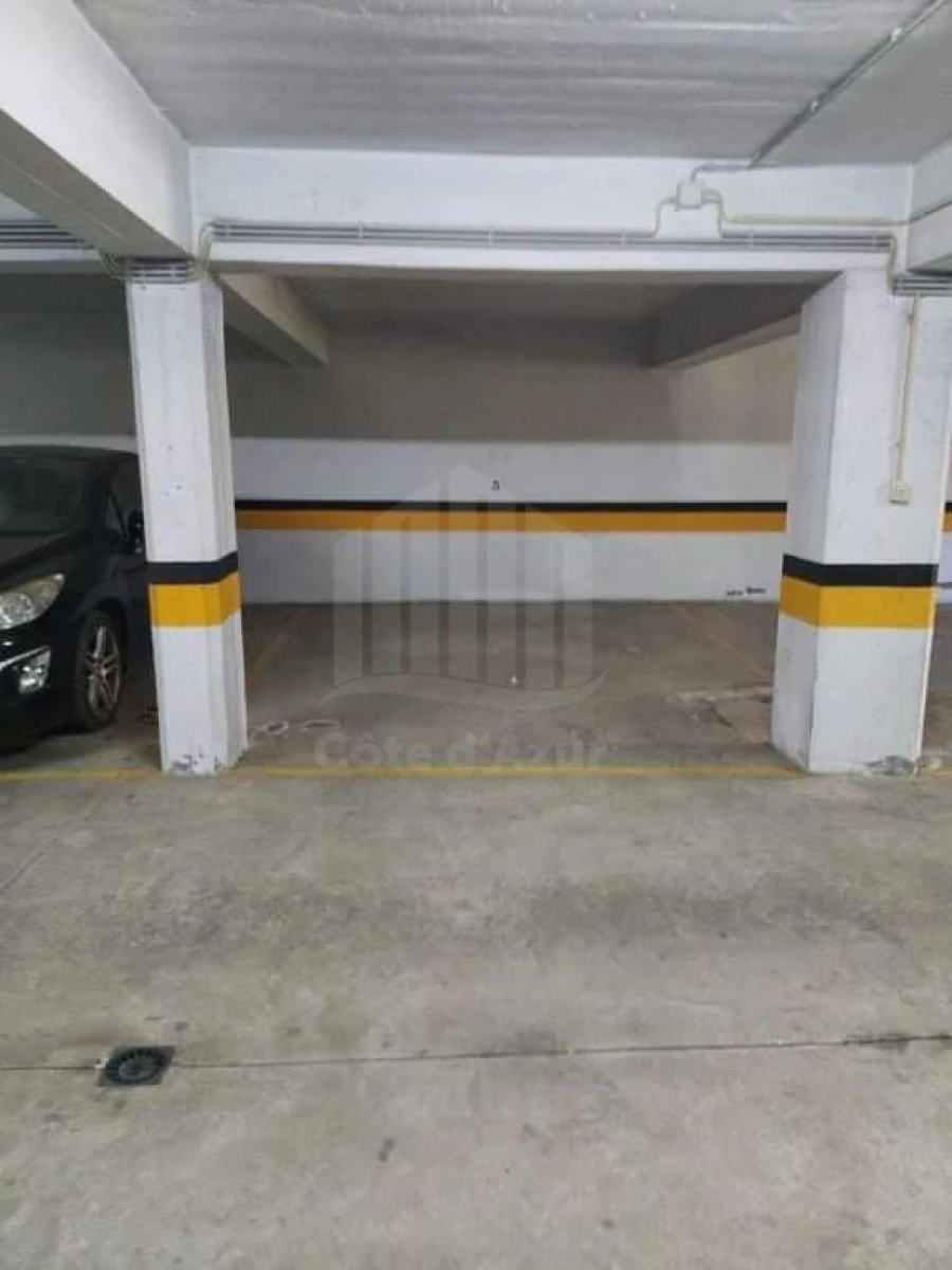 Apartamento T1 para Venda em Sesimbra (Santiago) Foto 15