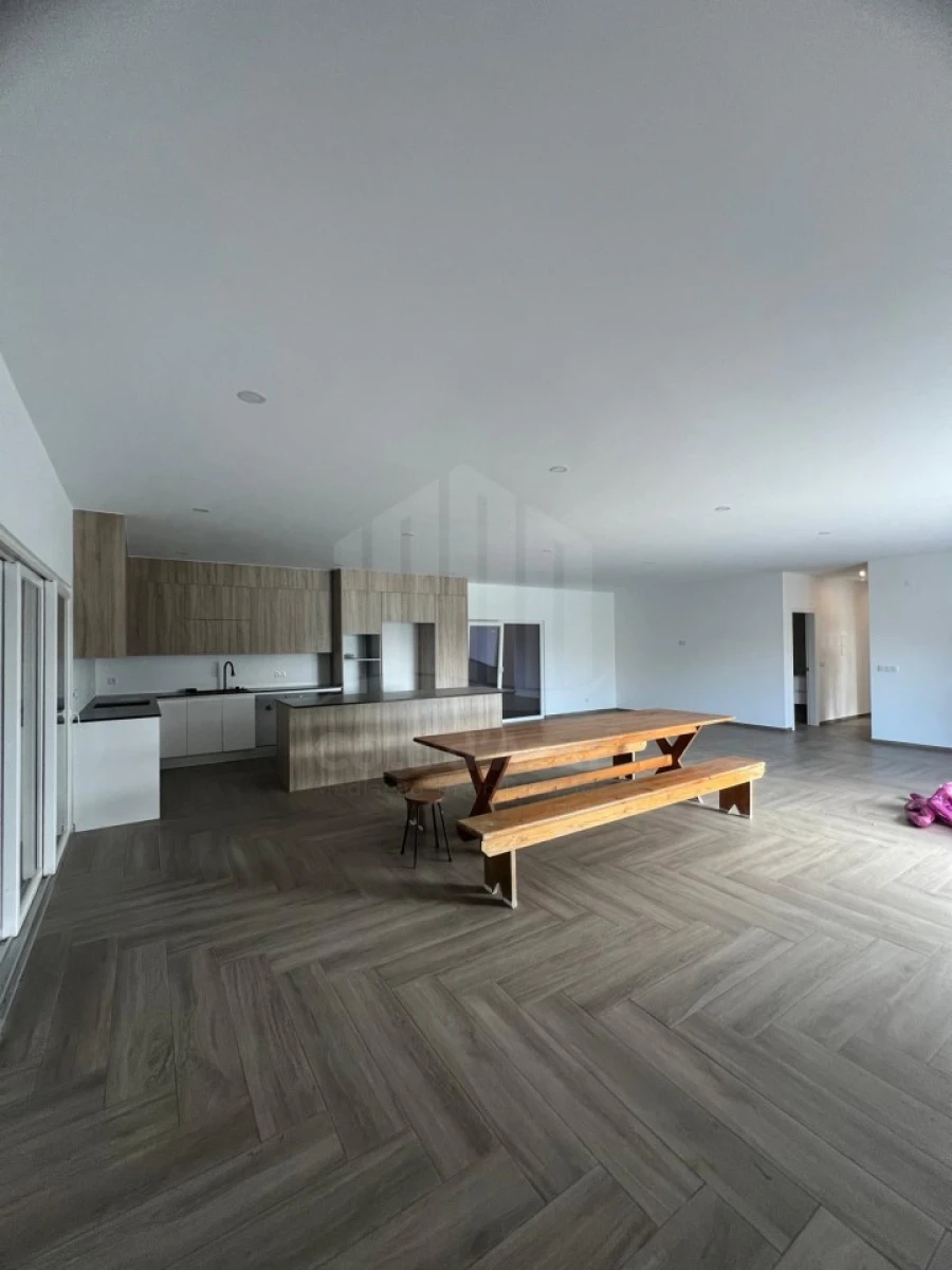 Moradia T4 para Venda em Palmela Foto 3