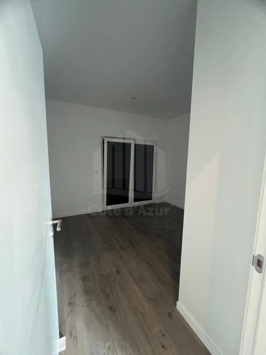 Moradia T4 para Venda em Palmela Foto 15