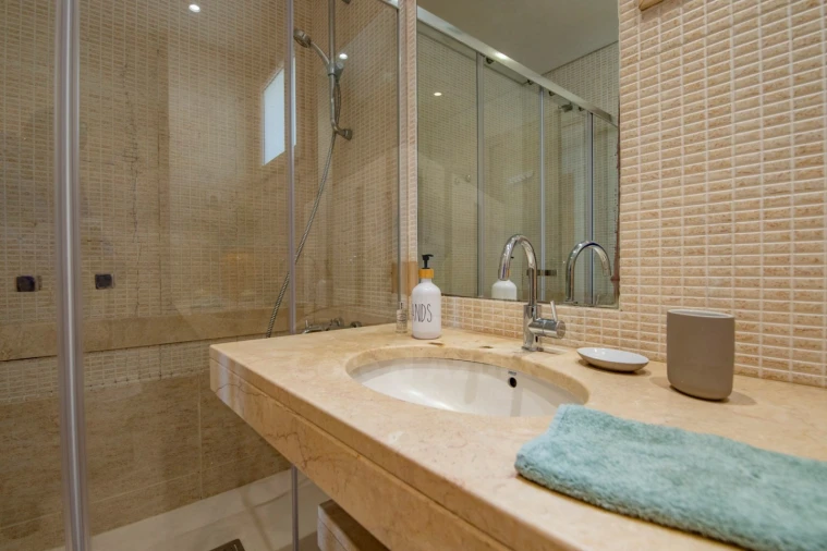 Apartamento T1 para Venda em Sesimbra (Santiago) Foto 8