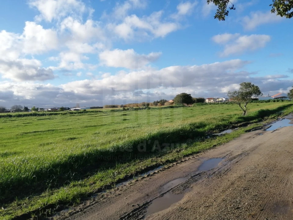 Terreno Misto para Venda em Atalaia e Alto Estanqueiro-Jardia Foto 1